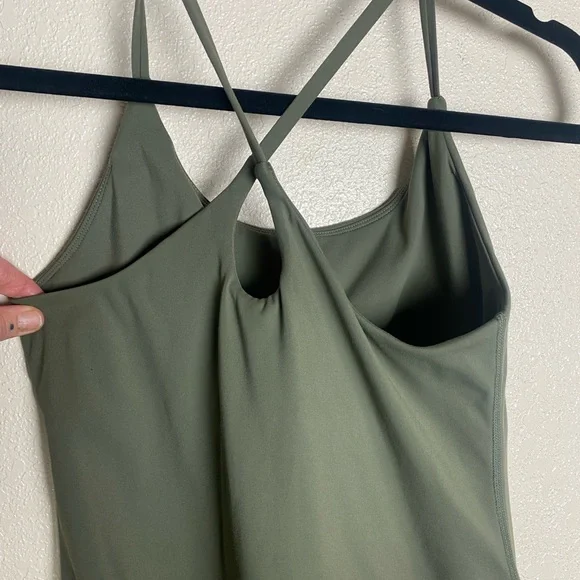 Halara Everyday Softlyzero Crossback Dress with pockets, shorts and sports bra - Picture 2 of 6